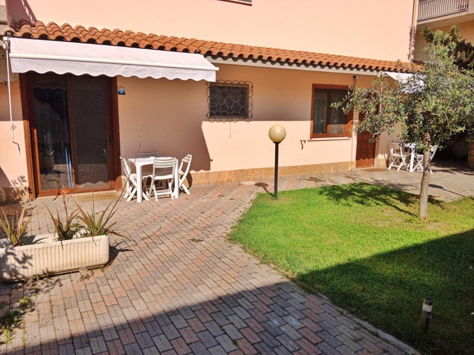 Brezza Marina Studios Montesilvano Exterior foto